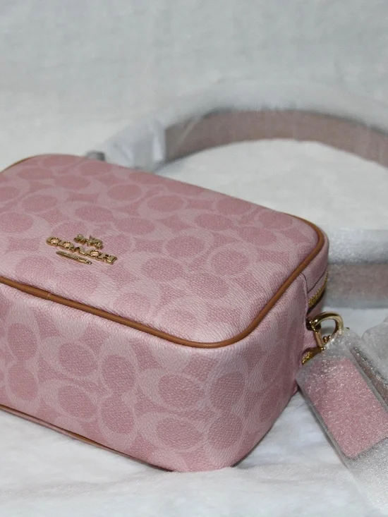 NWT Coach Mini Carey Powder Pink Purse - Picture 3 of 4